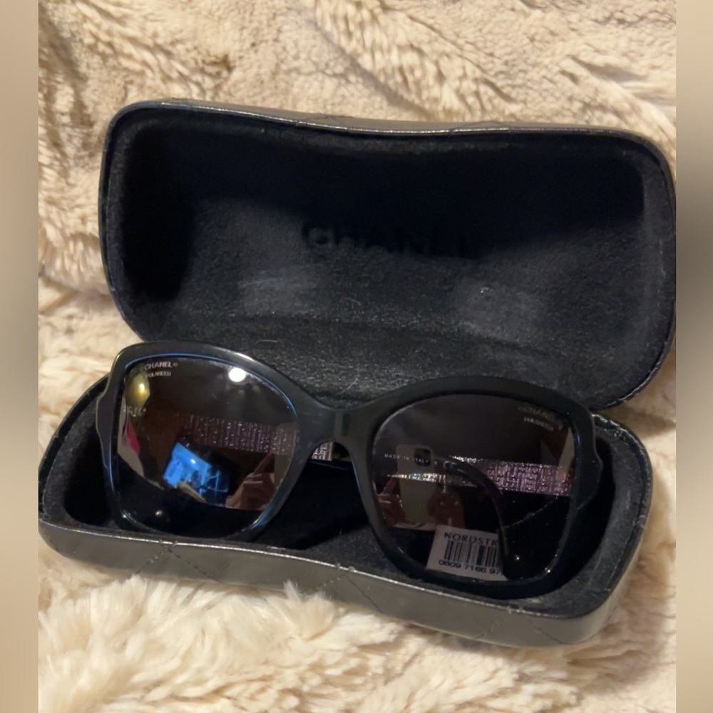 Chanel | Women’s Black Acetate Sunglasses Eye Protection - Picture 10 of 10